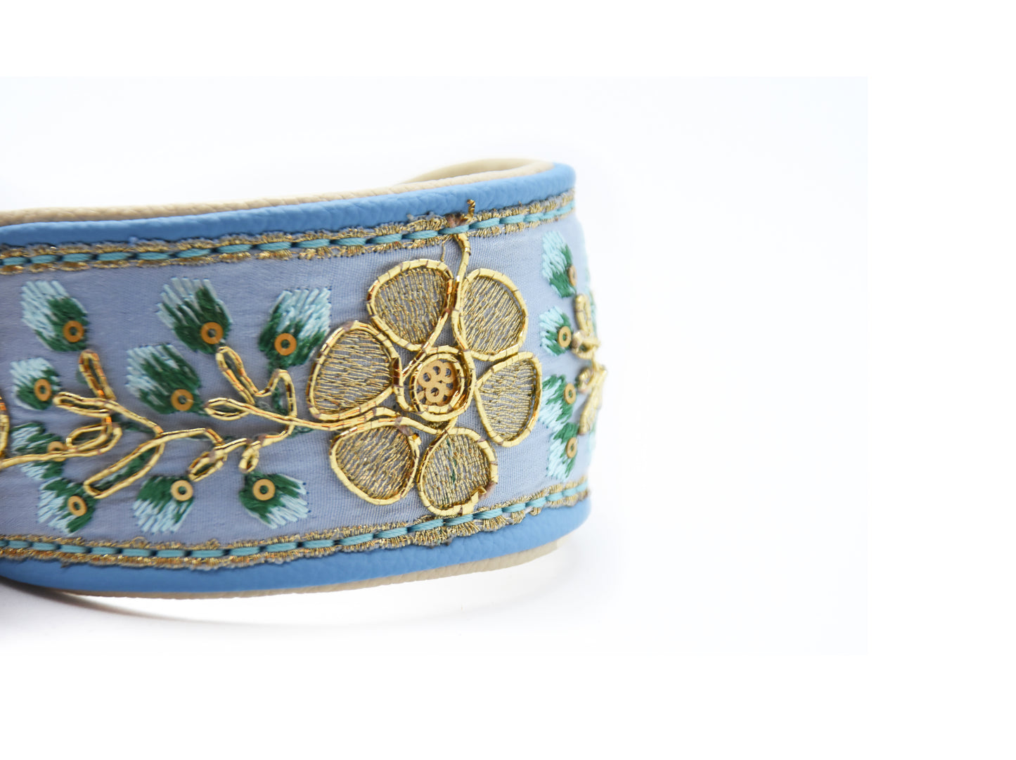 SARI Halsband | Windhund | Edles Lederhalsband mit indischer Borte lightblue