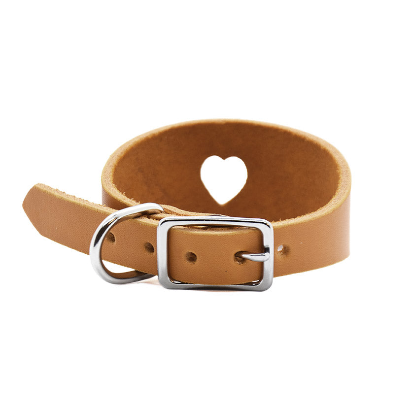CLASSIC HEART | breites Fettlederhalsband mit Herz 